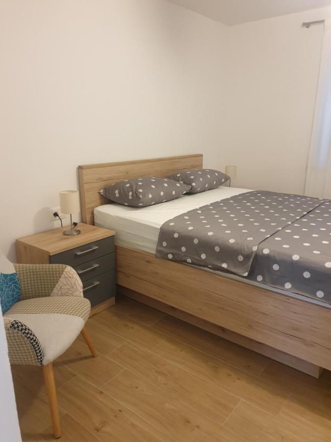 Apartments Lucky 罗佐瓦克 外观 照片